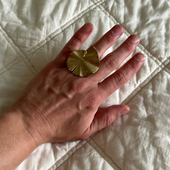 Metal Abstract Ring - Picture 3 of 4